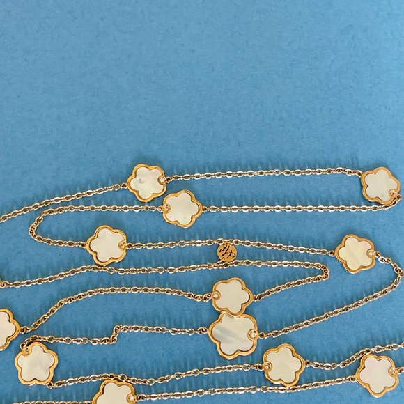 Rose Gold & Mother of Pearl & Diamond Necklace - Picture 2 of 7